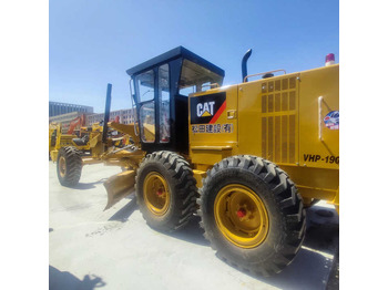 CATERPILLAR 140H Grader