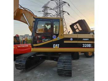CATERPILLAR 320CL Bagger