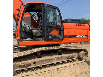 DOOSAN DX300 Kettenbagger