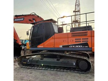 DOOSAN DX300 Kettenbagger
