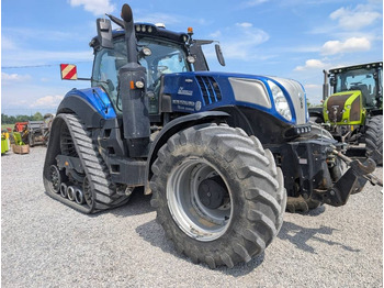 NEW HOLLAND T8 Traktor