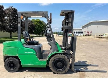 Dieselstapler Mitsubishi Chariot élévateur diesel FD30N fenwick: das Bild 2
