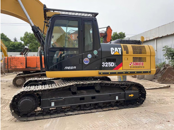 CATERPILLAR Baumaschine