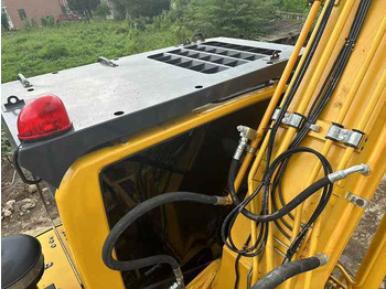 Kettenbagger Second Hand  Komatsu PC210-8 Excavator 21 Ton Crawler Excavator Japan Brand Low Price with Good Quality for SALE: das Bild 3