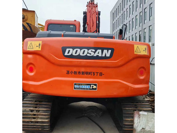 DOOSAN DX140 Kettenbagger