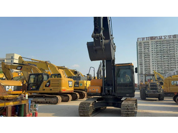 Kettenbagger HYUNDAI R220LC-9S: das Bild 2