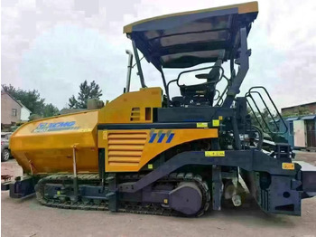 XCMG Asphaltfertiger/ Straßenfertiger