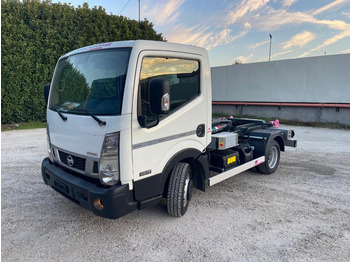 NISSAN Abrollkipper
