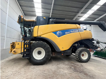 NEW HOLLAND CR9080 Erntemaschine