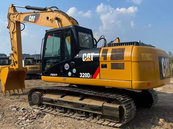 CATERPILLAR 320D2 Kettenbagger