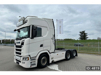 SCANIA S 650 Sattelzugmaschine
