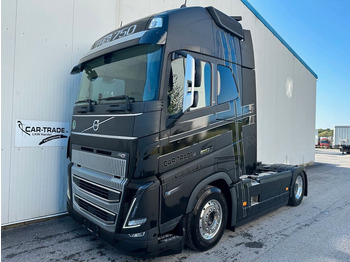 VOLVO FH 750 Sattelzugmaschine