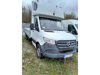 MERCEDES-BENZ Sprinter Pritsche Transporter