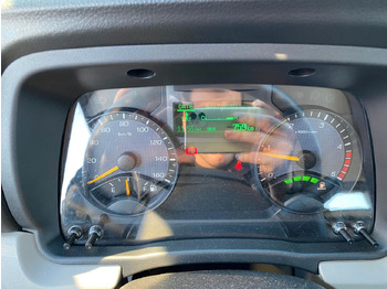 Pritsche Transporter Mitsubishi FUSO CANTER 6C18 4WD PRITSCHE+PM 6522P KRAN: das Bild 4