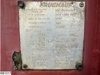 Tankauflieger Fruehauf Fuel 39886 Liter, 7 Compartments: das Bild 4 Tankauflieger Fruehauf Fuel 39886 Liter, 7 Compartments: das Bild 4