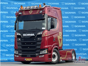 SCANIA S 580 Sattelzugmaschine