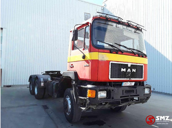 MAN 33.372 Sattelzugmaschine