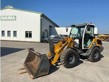 LIEBHERR L 504 Radlader
