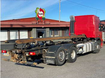 Containerwagen/ Wechselfahrgestell LKW Volvo FM 13 440: das Bild 5