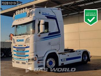 SCANIA S 520 Sattelzugmaschine