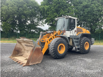LIEBHERR L 550 Radlader