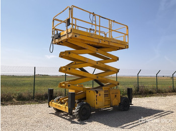 Scherenbühne 2004 Haulotte H15SX 4x4 Diesel Scissor Lift: das Bild 2