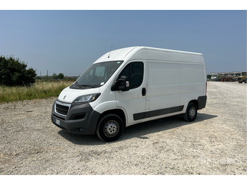 PEUGEOT Boxer Kleintransporter