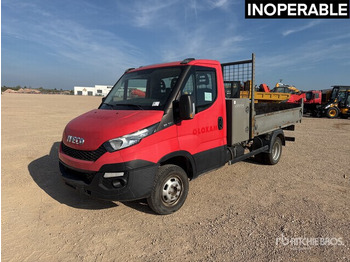 Kipper Transporter 2016 Iveco 35-130 Camion Benne (Inoperable) Dump Truck: Light Duty: das Bild 2