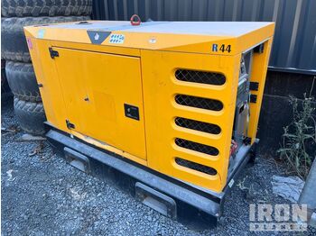 Stromgenerator Sdmo R44 Generator Set: das Bild 2 Stromgenerator Sdmo R44 Generator Set: das Bild 2