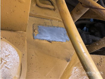 CATERPILLAR D8R Bulldozer
