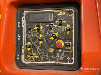 Gelenkarmbühne 2013 JLG 1250AJP 4WD Diesel Articulating Boom Lift: das Bild 4