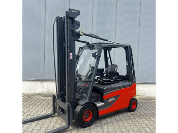 LINDE E25 Elektrostapler