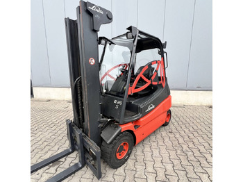 LINDE E25 Elektrostapler
