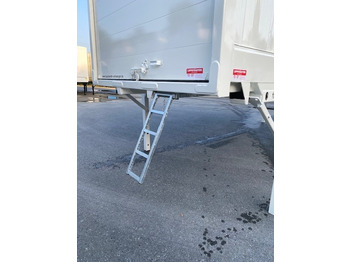 Kofferaufbau Krone BDF-System 7.450 mm, mit Rolltor, LACK NEU: das Bild 4