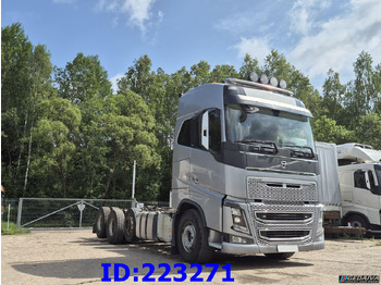 Holztransporter VOLVO FH16 750HP 8x4 (Steering axle / 2 axles lifting): das Bild 4