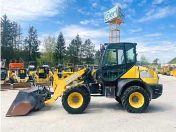 KOMATSU WA80 Radlader