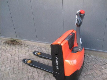 Niederhubwagen Toyota LWE 140: das Bild 3