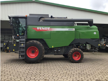 FENDT Mähdrescher