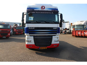 Sattelzugmaschine DAF XF 105 105.410 + EURO 5+ 330 KM!!: das Bild 3