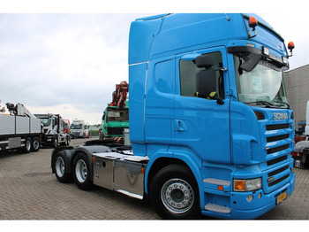 Innenraum Bild 1: Sattelzugmaschine Scania R560 V8 + manual + ADR + 6x2 Innenraum Bild 1: Sattelzugmaschine Scania R560 V8 + manual + ADR + 6x2