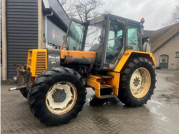 Traktor RENAULT 145.14: das Bild 2
