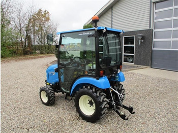 Traktor LS J27 HST Med kabine, frontlift og frontPTO: das Bild 3