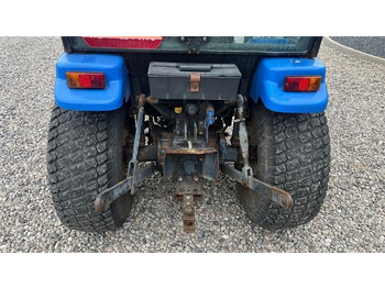 Traktor New Holland TC35DA: das Bild 4