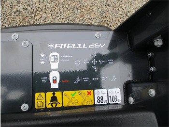 Hoflader Pitbull X24-26V med lyspakke, 400mm hjulmontering og pall: das Bild 4