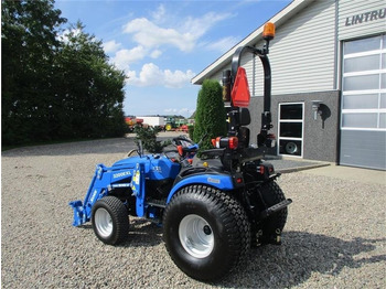 Traktor Solis S26 Shuttle XL 9+9 med turfhjul og frontlæsser: das Bild 3