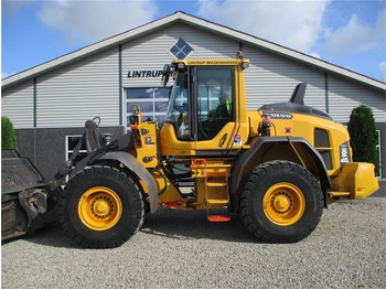 VOLVO L90H Radlader