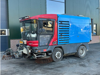 RAVO Kehrmaschine