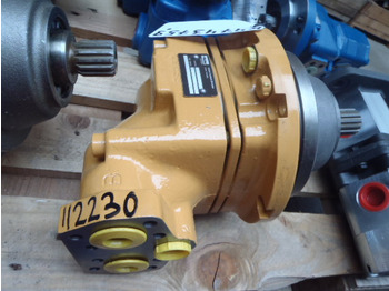 CASE Schwenkmotor