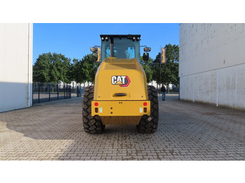 Walzenzug Caterpillar CS74B: das Bild 3