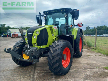 CLAAS Arion 630 Traktor